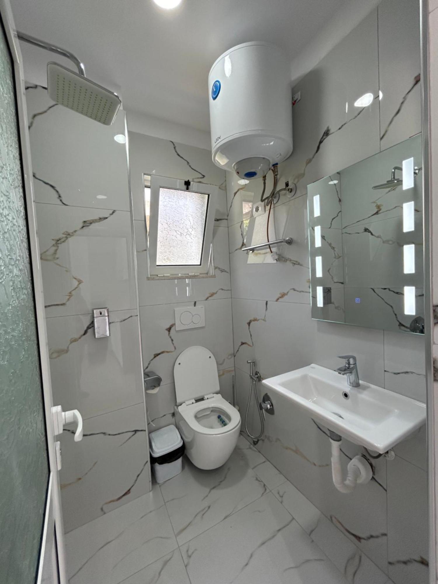 Vila Roan Vlorë Exterior foto